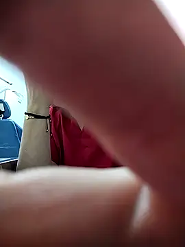 Snapshot of Madisson-04_ chatting on 09.19.25 Madisson-04 online show from 09.19.25