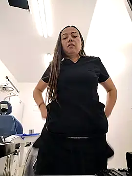 Snapshot of Madisson-04_ chatting on 09.26.25 Madisson-04 online show from 09.26.25