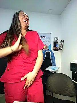 Snapshot of Madisson-04_ chatting on 12.04.25 Madisson-04 online show from 12.04.25