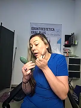 Snapshot of Madisson-04_ chatting on 01.15.26 Madisson-04 online show from 01.15.26