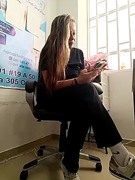 Snapshot of Madisson-04_ chatting on 02.21.26 Madisson-04 online show from 02.21.26