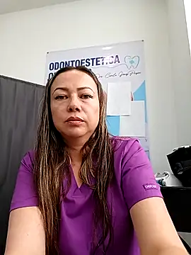 Snapshot of Madisson-04_ chatting on 03.18.26 Madisson-04 online show from 03.18.26