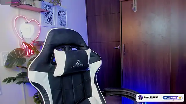 diamond dustt online show from 09.13.25