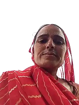 Snapshot of Jalebi_bay chatting on 10.22.25 Jalebi bay online show from 10.22.25