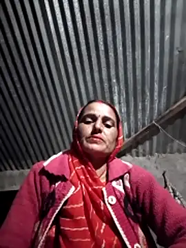 Snapshot of Jalebi_bay chatting on 11.11.25 Jalebi bay online show from 11.11.25