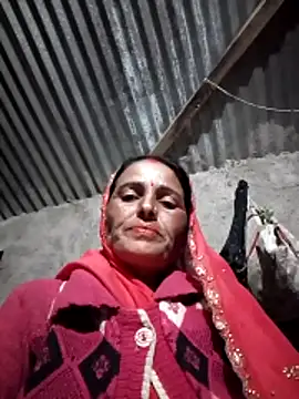 Snapshot of Jalebi_bay chatting on 11.17.25 Jalebi bay online show from 11.17.25