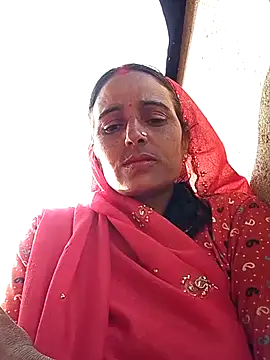 Snapshot of Jalebi_bay chatting on 11.28.25 Jalebi bay online show from 11.28.25