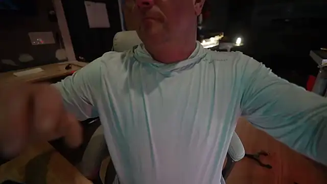 Snapshot of Soundfreak chatting on 10.16.25 Soundfreak online show from 10.16.25