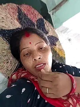 Snapshot of Sharma_pooja chatting on 09.10.25 Sharma pooja online show from 09.10.25