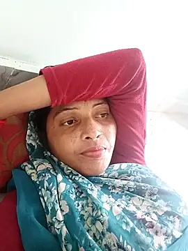 Snapshot of Sharma_pooja chatting on 09.19.25 Sharma pooja online show from 09.19.25
