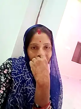 Snapshot of Sharma_pooja chatting on 10.14.25 Sharma pooja online show from 10.14.25