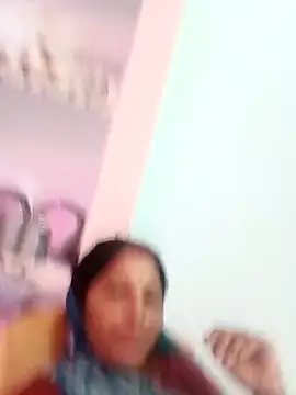 Snapshot of Sharma_pooja chatting on 10.21.25 Sharma pooja online show from 10.21.25