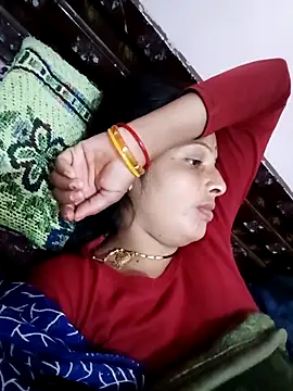 Snapshot of Sharma_pooja chatting on 10.23.25 Sharma pooja online show from 10.23.25
