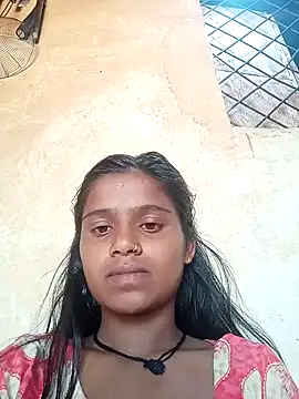 Snapshot of Sh_punam chatting on 09.09.25 Sh punam online show from 09.09.25