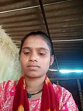 Snapshot of Sh_punam chatting on 09.10.25 Sh punam online show from 09.10.25