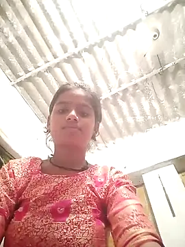 Snapshot of Sh_punam chatting on 09.28.25 Sh punam online show from 09.28.25