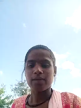 Snapshot of Sh_punam chatting on 10.07.25 Sh punam online show from 10.07.25