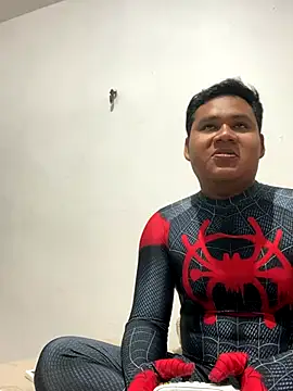 Snapshot of Danimiles chatting on 12.20.25 Danimiles online show from 12.20.25