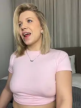 Snapshot of AlisaMyers chatting on 03.02.26 AlisaMyers online show from 03.02.26