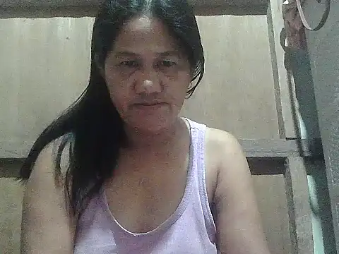 Snapshot of hotmama_063 chatting on 06.13.26 hotmama 063 online show from 06.13.26