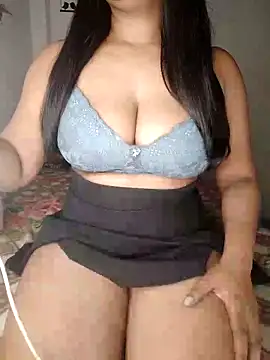 Riya Malik online show from 11.22.25