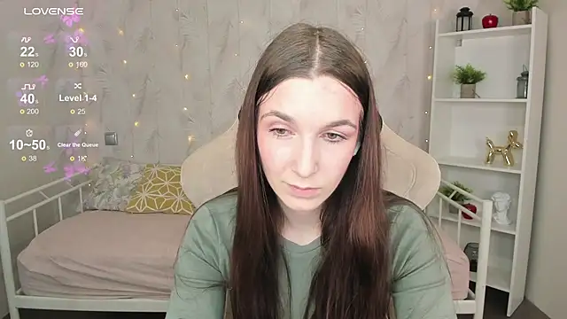 Snapshot of Miss___Eva chatting on 09.11.25 Miss Eva online show from 09.11.25