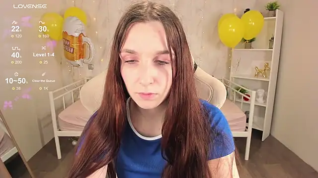 Snapshot of Miss___Eva chatting on 09.24.25 Miss Eva online show from 09.24.25