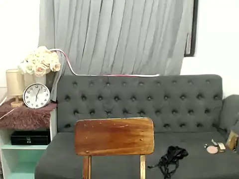 Misskatexx online show from 12.17.25