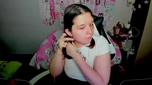 Acid Kate online show from 11.30.25