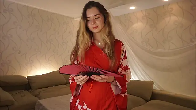 Snapshot of MarlinVarian chatting on 09.24.25 MarlinVarian online show from 09.24.25