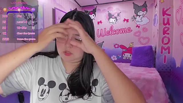 Snapshot of Dulce_meow chatting on 06.14.26 Dulce meow online show from 06.14.26