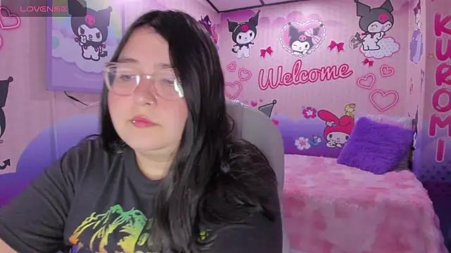 Snapshot of Dulce_meow chatting on 06.16.26 Dulce meow online show from 06.16.26
