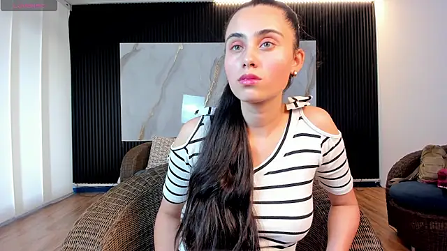 sofiapalacioss online show from 09.19.25