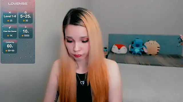 Snapshot of Kitten_Alissa chatting on 10.15.25 Kitten Alissa online show from 10.15.25