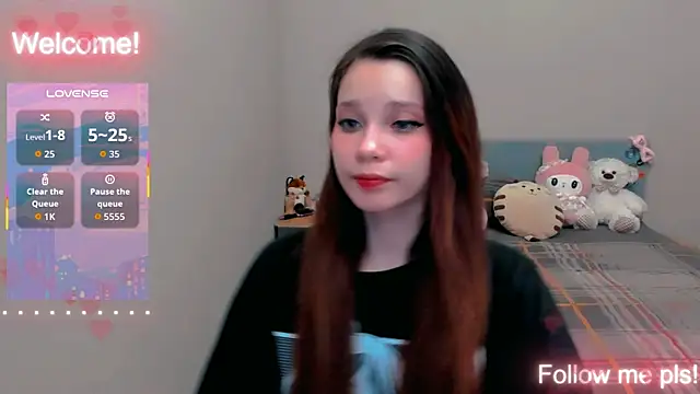 Snapshot of Kitten_Alissa chatting on 04.09.26 Kitten Alissa online show from 04.09.26