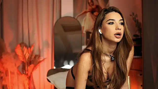 Snapshot of ItalianGirl chatting on 03.11.26 ItalianGirl online show from 03.11.26