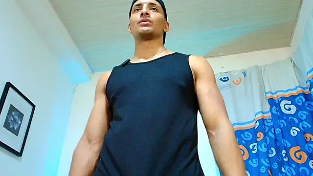 Snapshot of Smith_Fitness chatting on 06.12.26 Smith Fitness online show from 06.12.26