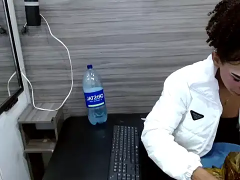 Penelopee Rouse online show from 12.01.25