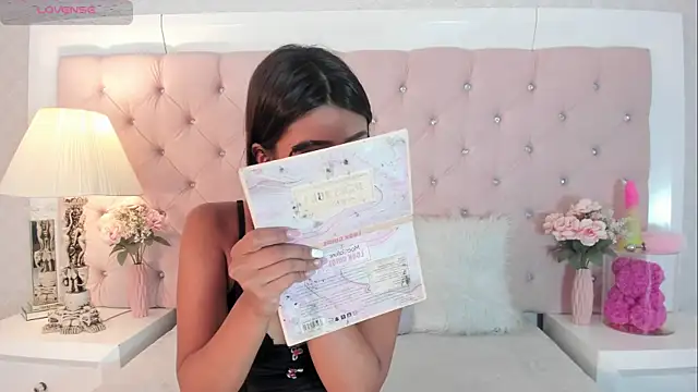 CaterinaRomano online show from 11.06.25