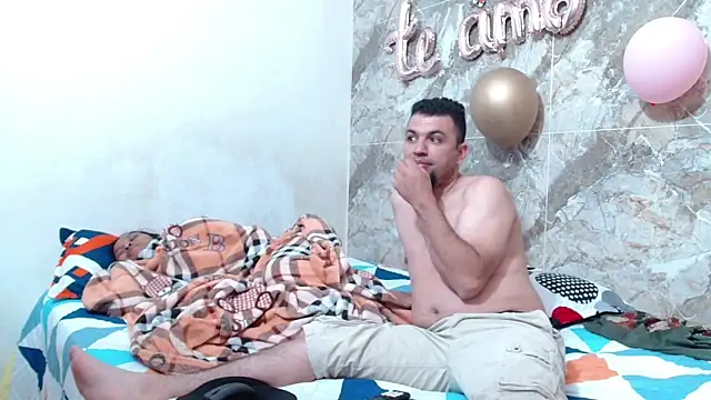 Snapshot of smitdleds1130 chatting on 09.21.25 smitdleds1130 online show from 09.21.25