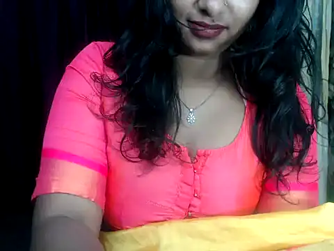 Snapshot of DearKimmi chatting on 12.31.24 DearKimmi online show from 12.31.24