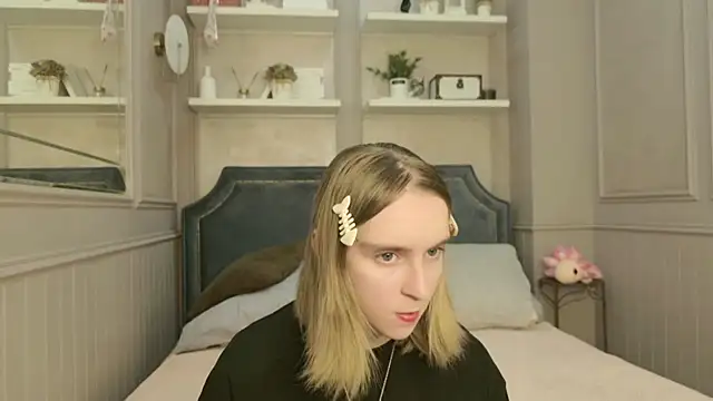 Beverly Gomes online show from 09.16.25