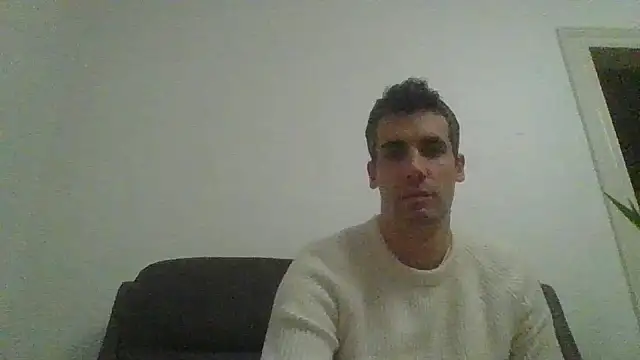 JulioIsHere4you online show from 11.06.25