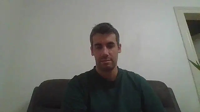 JulioIsHere4you online show from 11.10.25
