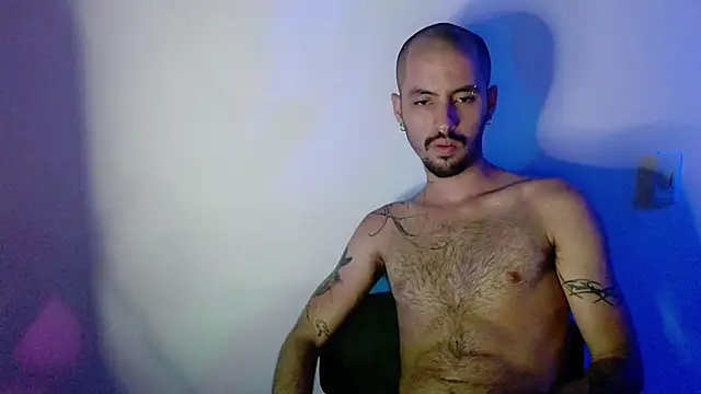 Snapshot of gael_rivas chatting on 09.23.25 gael rivas online show from 09.23.25