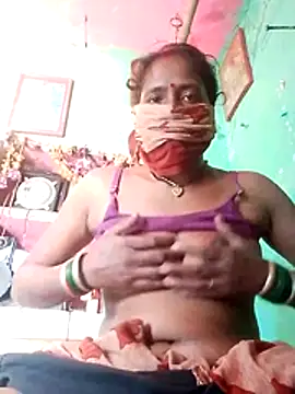 CUTE-004 online show from 10.16.25