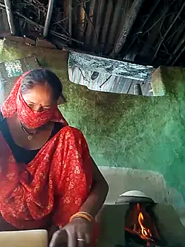 CUTE-004 online show from 12.23.25