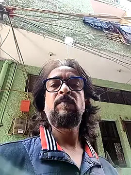 Snapshot of malhotra21 chatting on 02.25.26 malhotra21 online show from 02.25.26