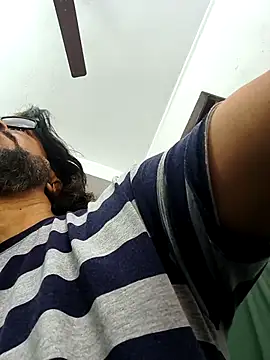 Snapshot of malhotra21 chatting on 03.14.26 malhotra21 online show from 03.14.26