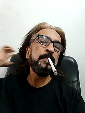 Snapshot of malhotra21 chatting on 03.21.26 malhotra21 online show from 03.21.26